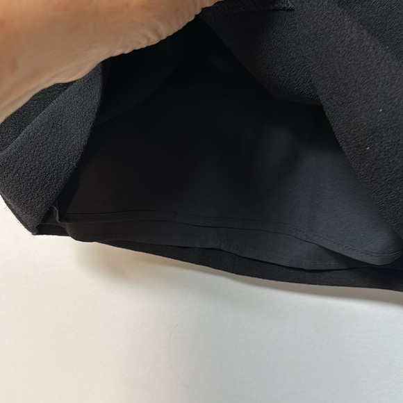 Forever 21 Essentials Black Mini Skirt Size XS Back Zip Lined office summer - Picture 3 of 8